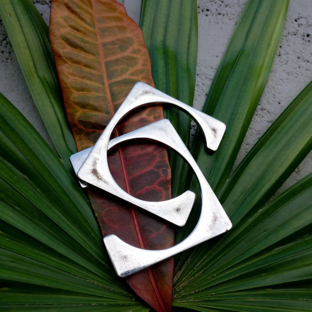Square bracelet - Picture 6 of 9